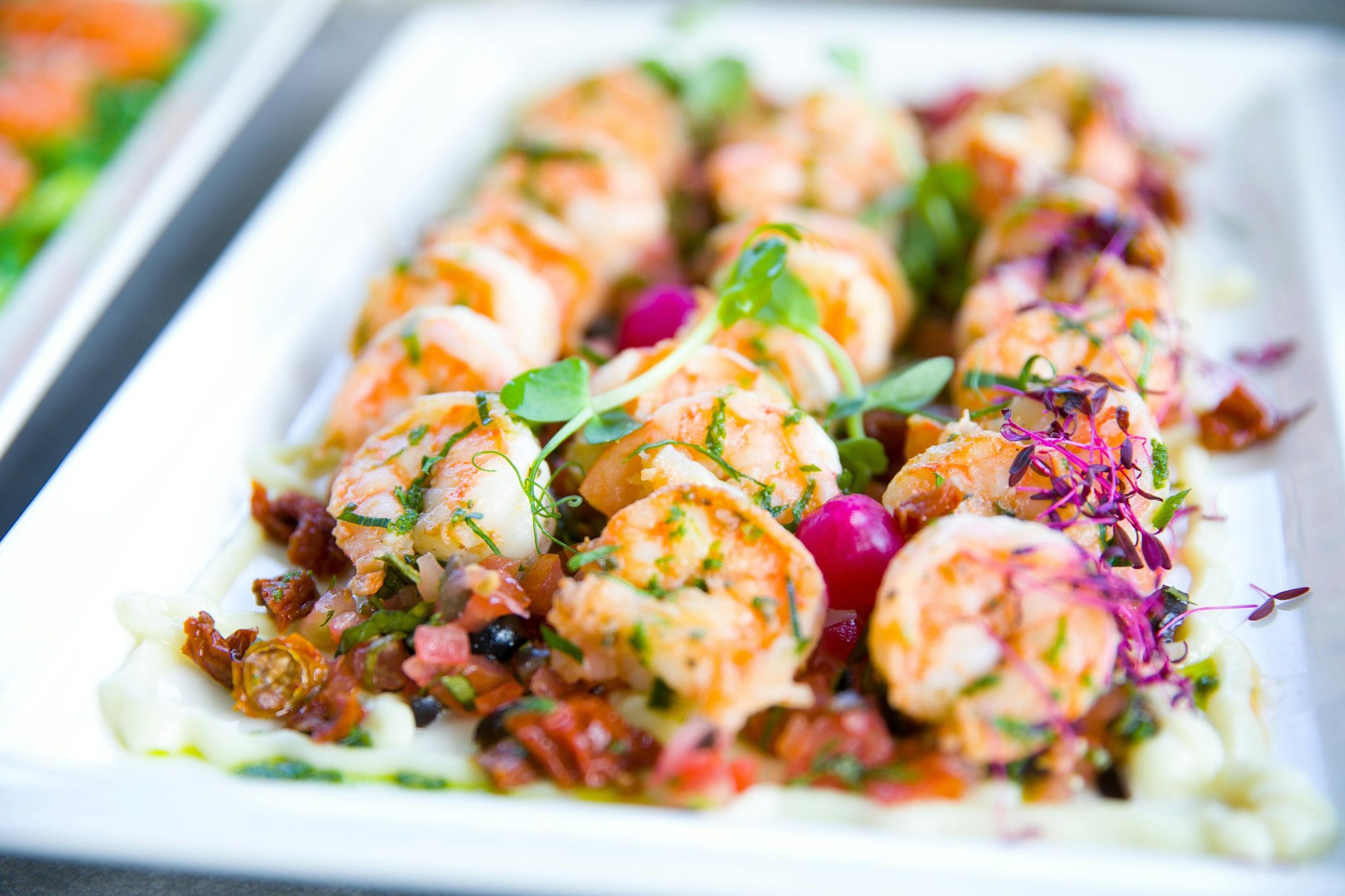 Presentatie van flexibele zakelijke catering bij The Eet-Team met gerechten voor zakelijke evenementen